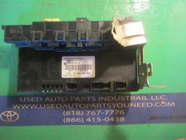 Mercedes Benz - Fuse Box - 2035450701